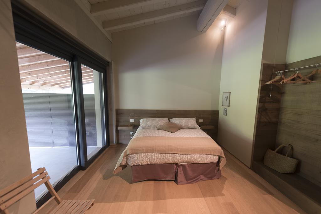 Agriturismo Locanda Del Pesco Collebeato Exterior photo